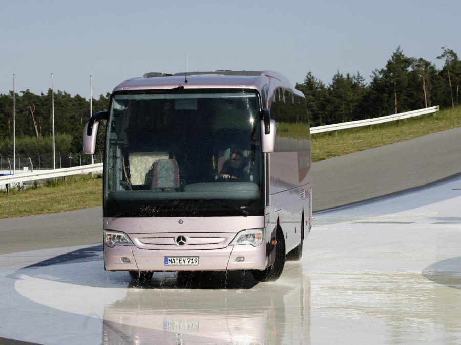  Mercedes-Benz Travego O580 2006 года  (фото 2 из 16)